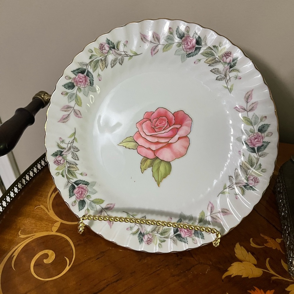 Floral Rose Dinner Plate